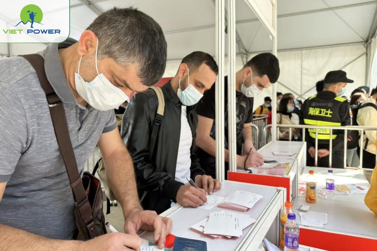 Vị Trí Và Dịch Vụ Gửi Hành Lý Tại DPES 2026