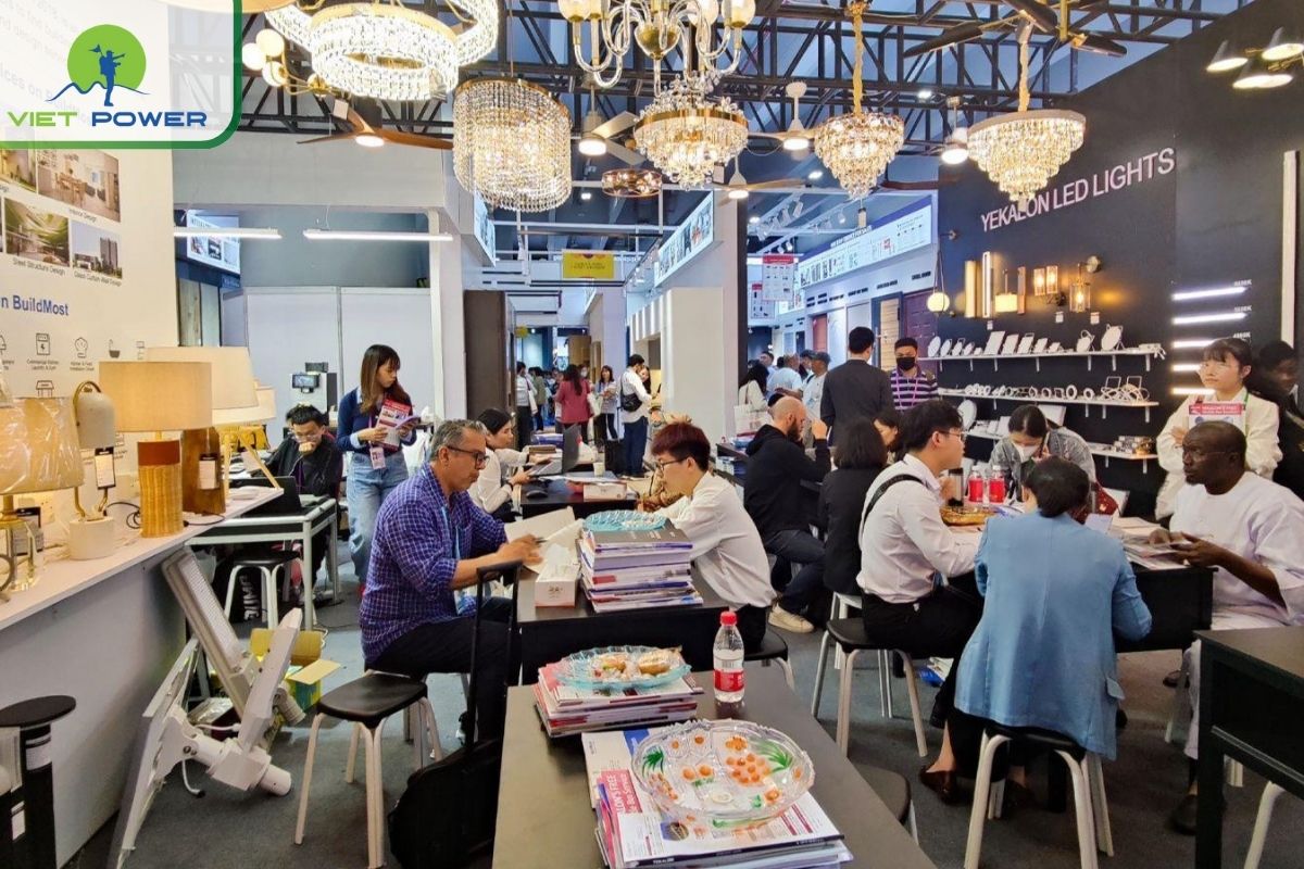 Khi đàm phán và ký hợp đồng