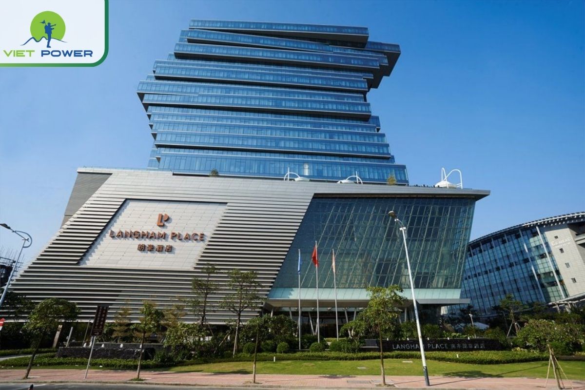 Langham Place Guangzhou (0.1 km)