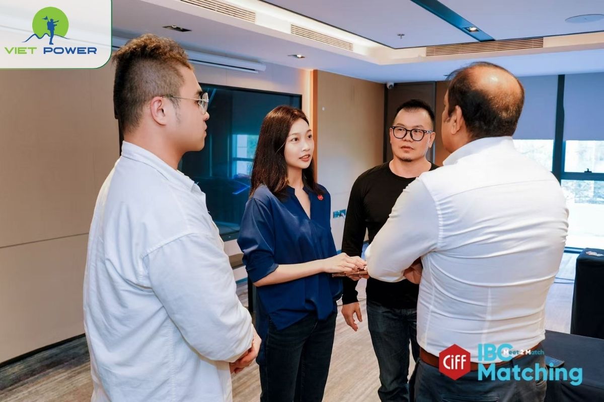 Cần Phiên Dịch Khi Đi CIFF Không