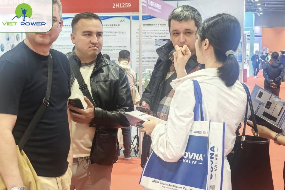 Có Cần Phiên Dịch Khi Đi Water Tech China Không?