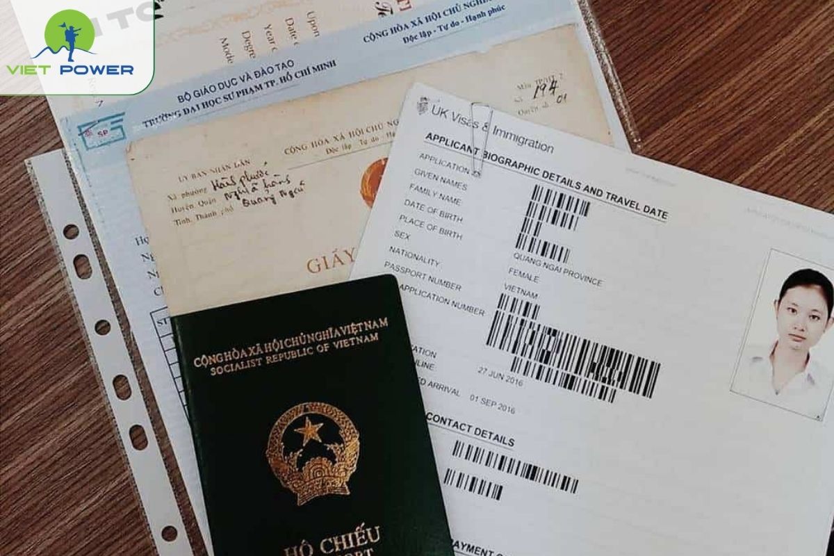 Hồ sơ và tài liệu cần chuẩn bị trước chuyến đi