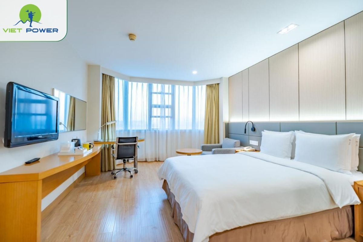 Chi Phí Khách Sạn Gần SNIEC